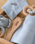 Set de regalo de nacimiento de elefante personalizado