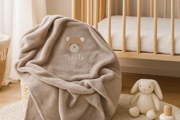 Copertina in Bamboo ricamata