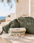 Ensemble Serviette de Plage + Sac + Pochette de Plage "Cala Brandinchi" avec broderie personnalisée