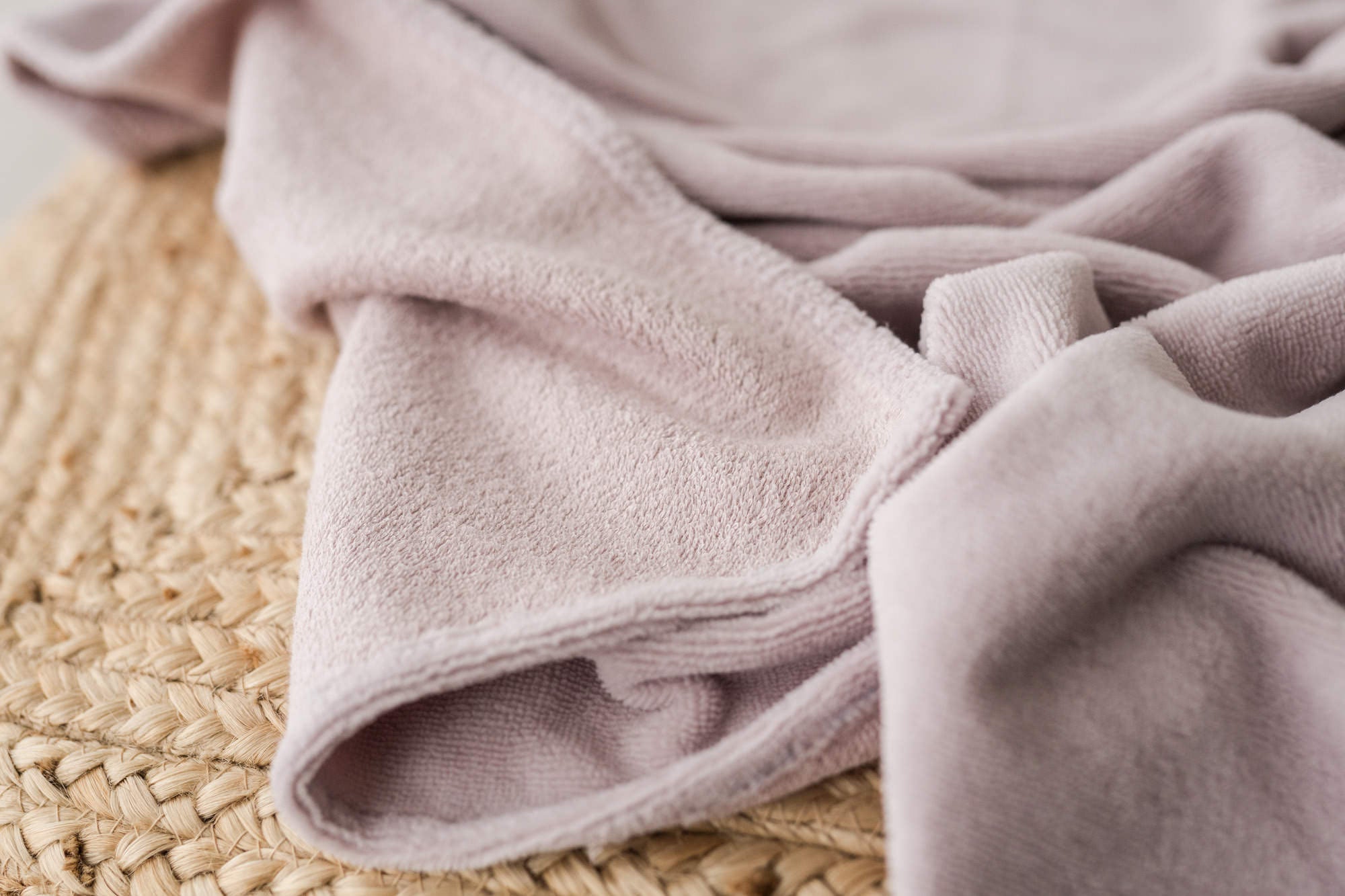 Copertina in Bamboo ricamata