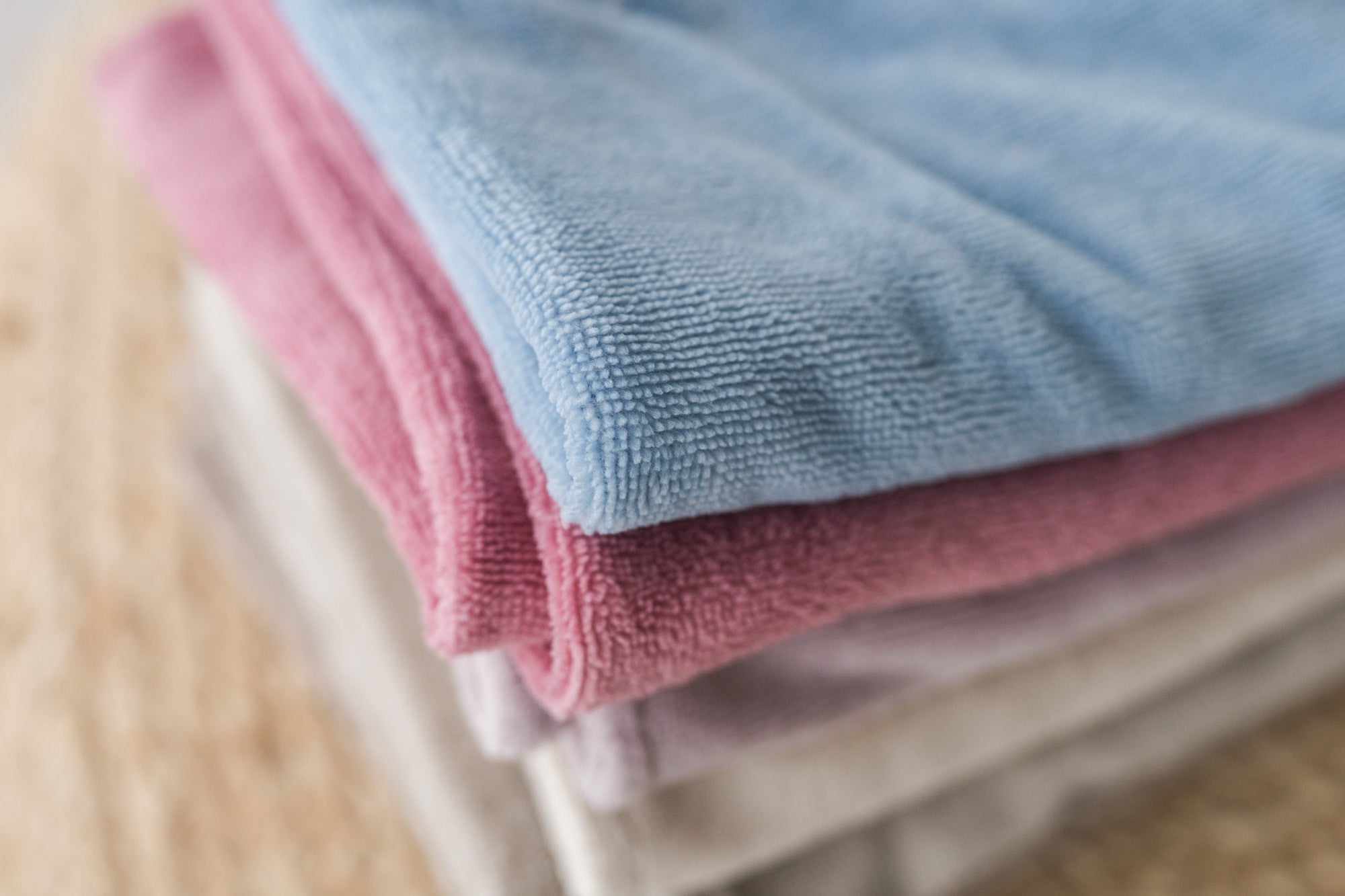 Copertina in Bamboo ricamata