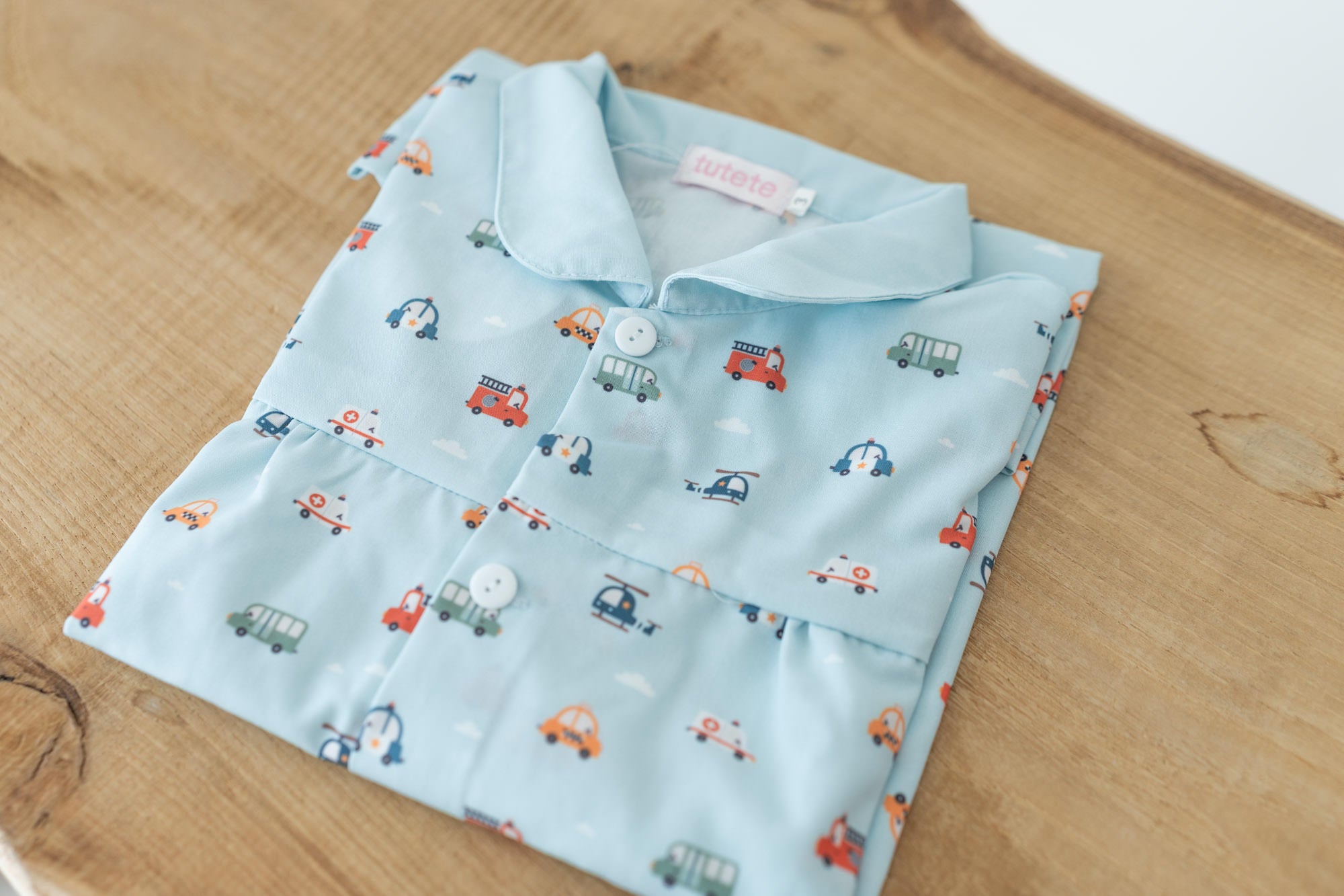Kindergarten apron