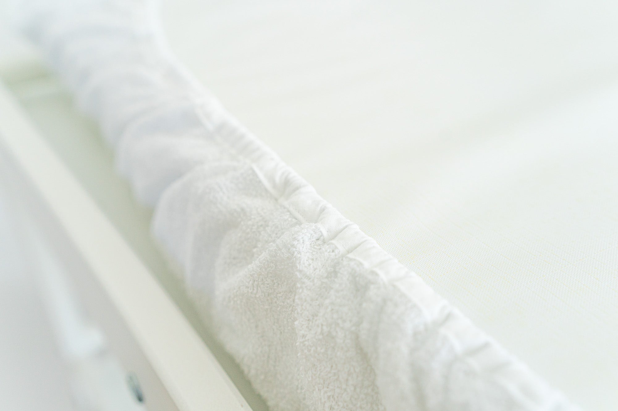 Coprifasciatoio con Ricamo 100% Cotone