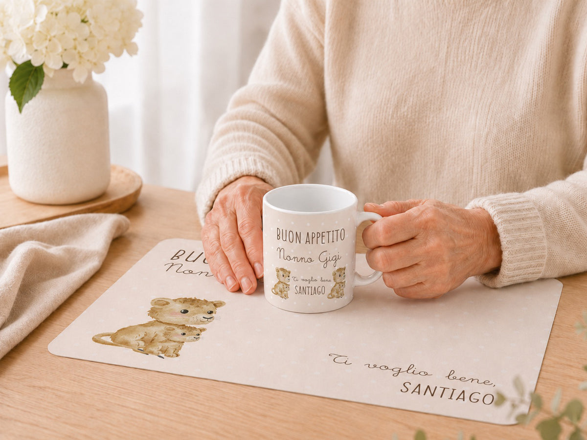 Set Tovaglietta + Tazza con Dedica Personalizzata